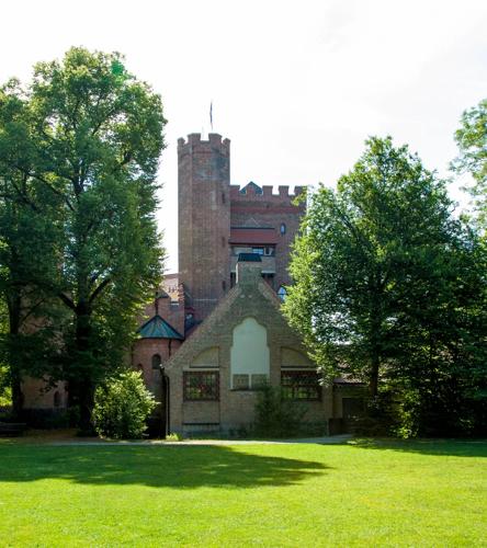 Sprachaufenthalt Deutschland, München, GLS Munich Castle, Campus