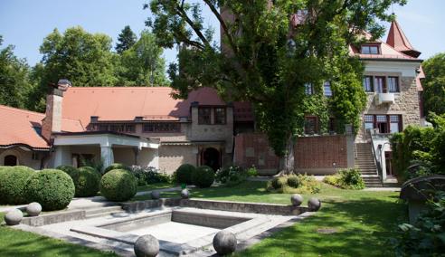 Sprachaufenthalt Deutschland, München - GLS Munich Castle - Garten