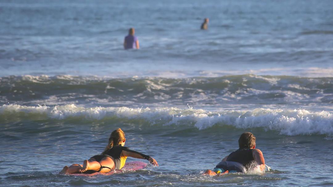 Séjour linguistique États-Unis, Surfeur