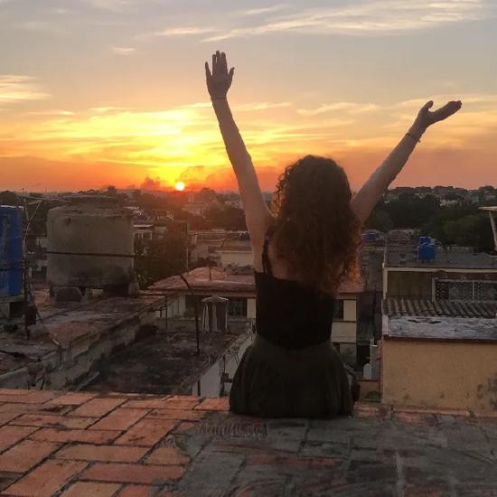Séjour linguistique, Expériences, Havanna, Fille