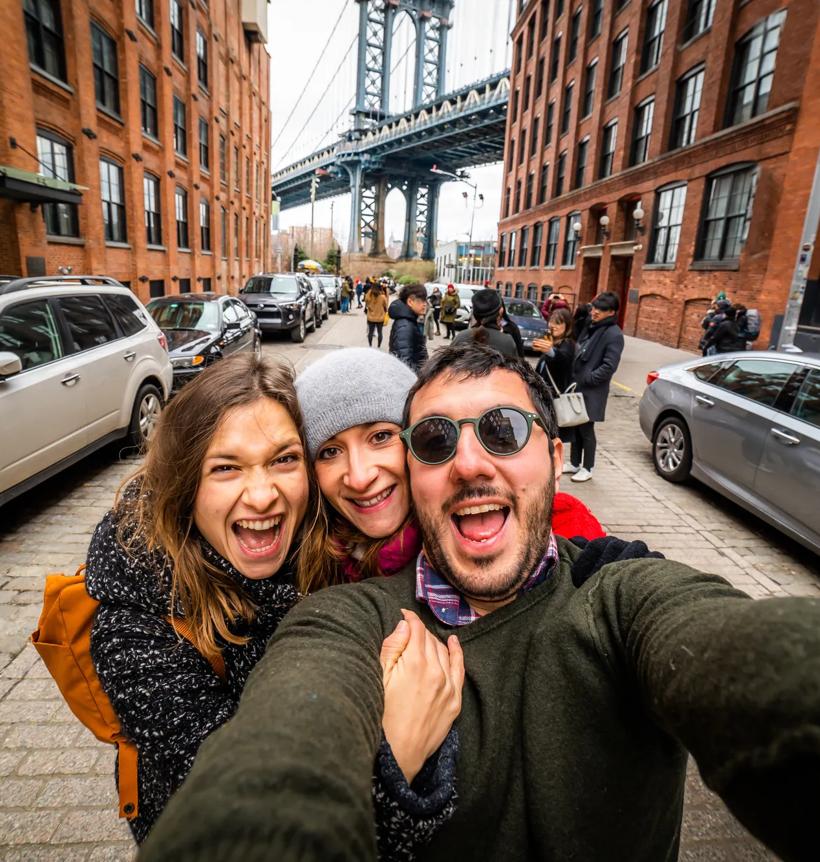 Séjour linguistique États-Unis, New York, Amis Selfie Brooklyn Bridge