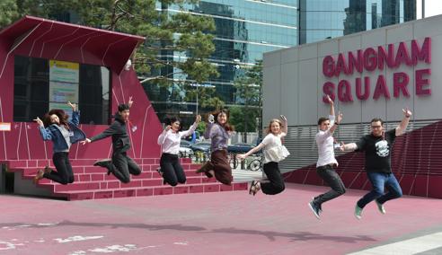 Sprachaufenthalt Südkorea, Lexis Korea Seoul Gangnam, Freizeit Gangnam Square