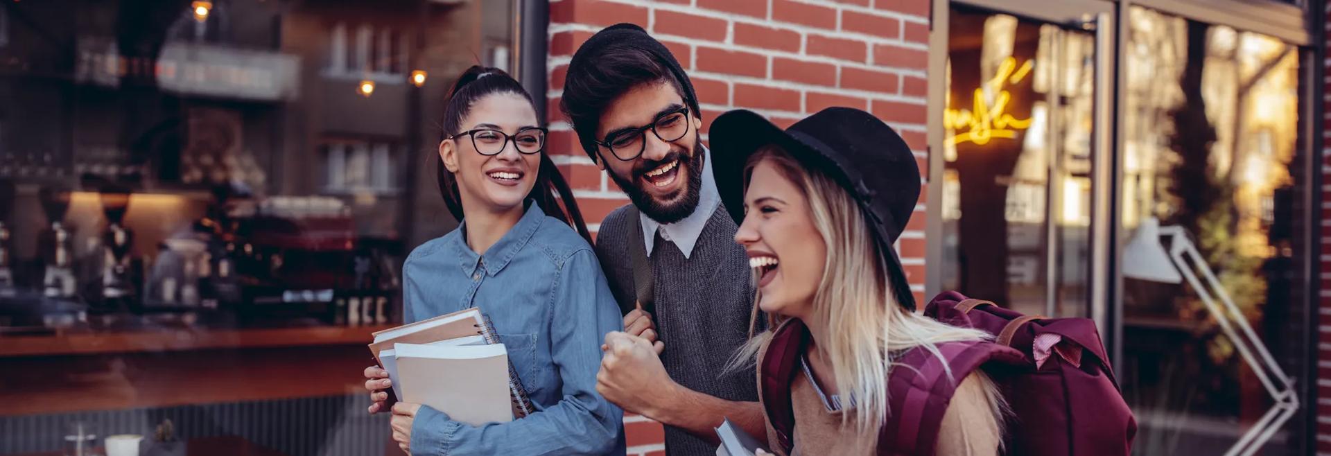 Sprachaufenthalt Deutsch, Studenten, Lachen