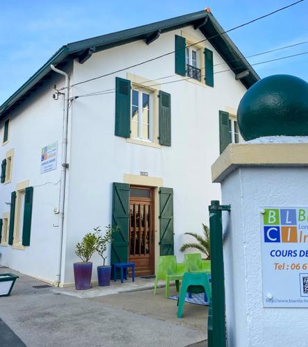 Séjour linguistique France, Biarritz Lang. Courses Institute BLCI, Bâtiment de l'école