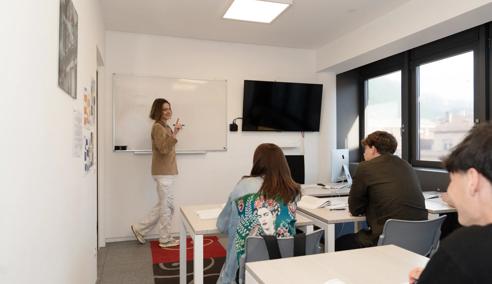 Sprachaufenthalt Schweiz, StL WeSpeak Scuola di Lingue Lugano, Lektionen