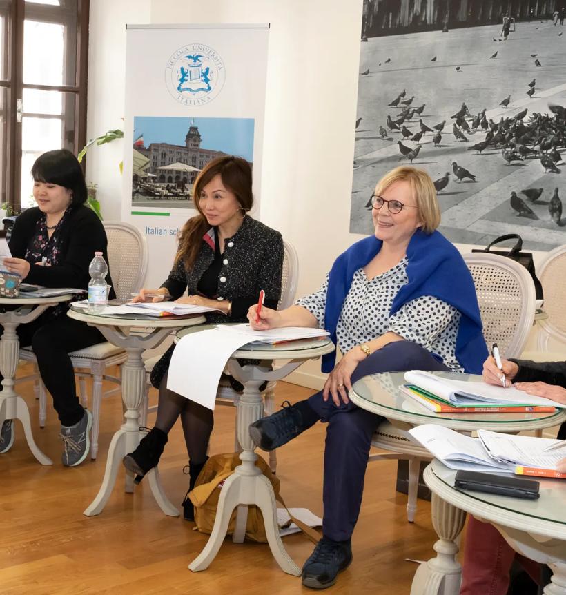 Séjour linguistique, Italie, Piccola Università Italiana Trieste, Leçons