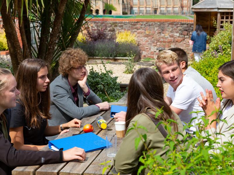 Séjour linguistique Angleterre, English Language Centre (ELC) Bristol, Élèves
