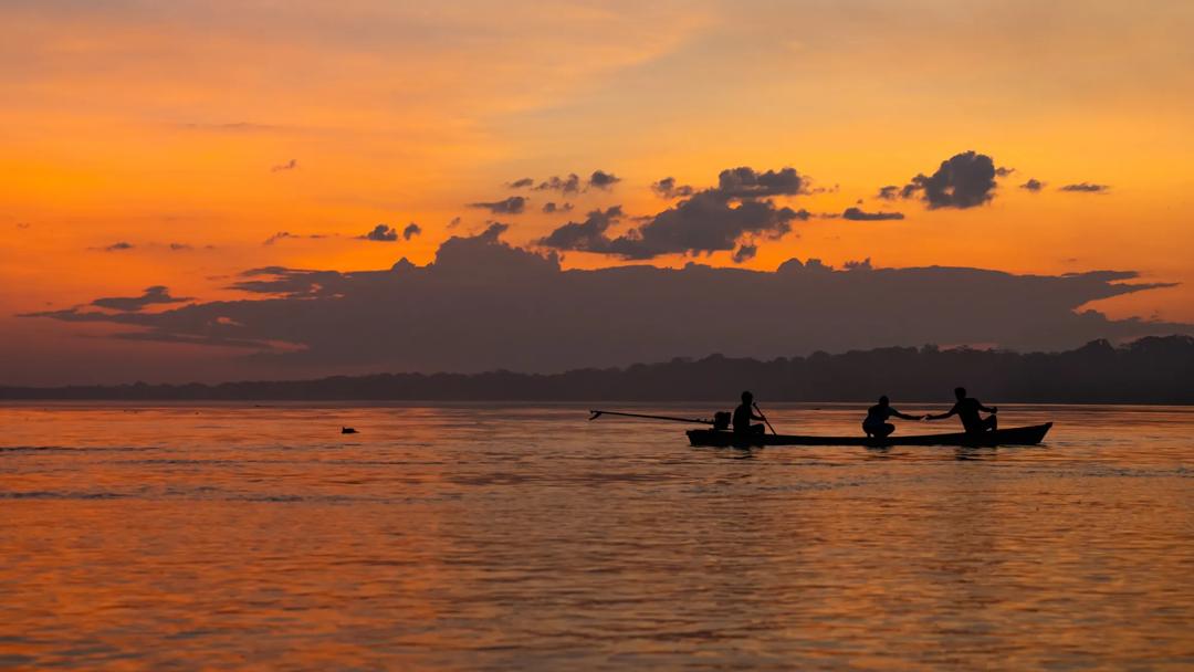 Séjour linguistique, Coucher de soleil sur l'Amazonie