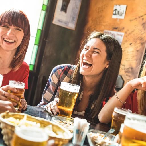 Séjour linguistique Irlande, Pub amis bière