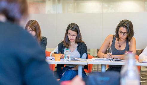 Séjour linguistique Canada, EC Toronto 30+, Leçons