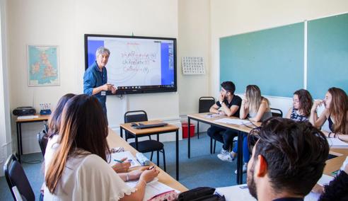 Sprachaufenthalt England, English Language Centre ELC Eastbourne, Lektionen