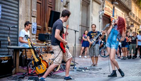 Séjour linguistique France, Montpellier, Musique de rue