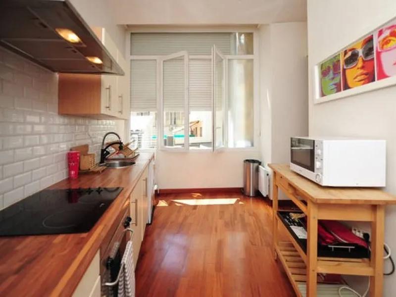 Sprachaufenthalt Frankreich, École Azurlingua Nice, Unterkunft, Apartment Angleterre, Küche