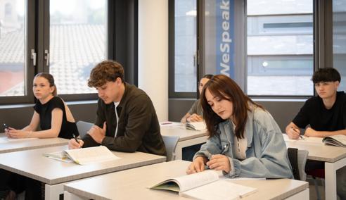 Sprachaufenthalt Schweiz, StL WeSpeak Scuola di Lingue Lugano, Lektionen