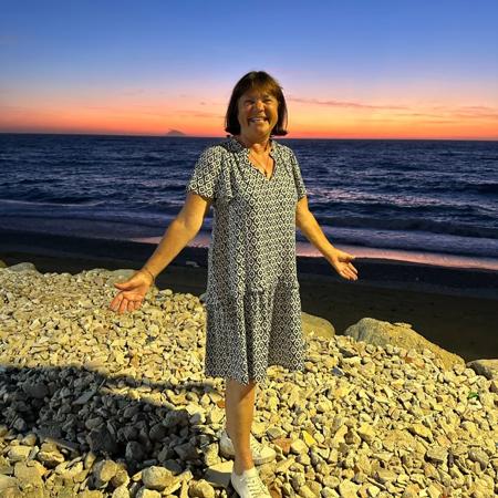 Sprachaufenthalt, Review, Tropea, Frau am Meer