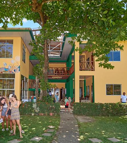 Sprachaufenthalt Costa Rica, Intercultura Sámara, Schulgebäude