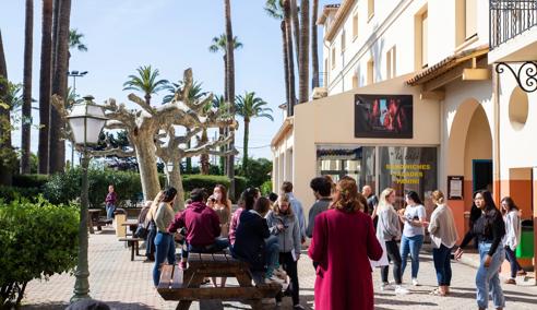 Séjour linguistique France, Campus International de Cannes, Terrasse