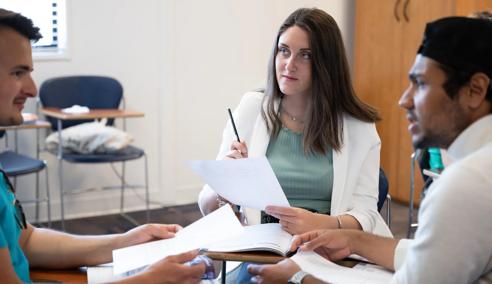 Séjour linguistique États-Unis, Kaplan Santa Barbara, Leçons