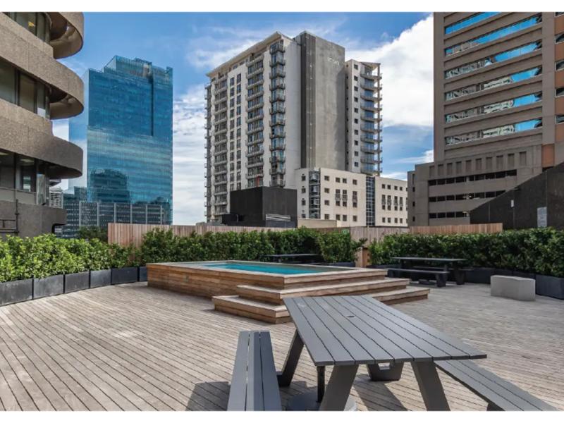 Sprachaufenthalt Südafrika, Kapstadt, Good Hope Studies City Centre, Studio Apartment, Pool
